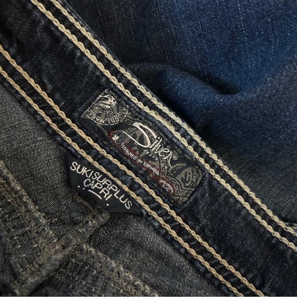 Silver Jeans Dark Blue Ankle & Cropped Jeans - Picture 3 of 10